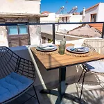 Casa de Férias Old Town Loft Heart Of Walk Everywhere