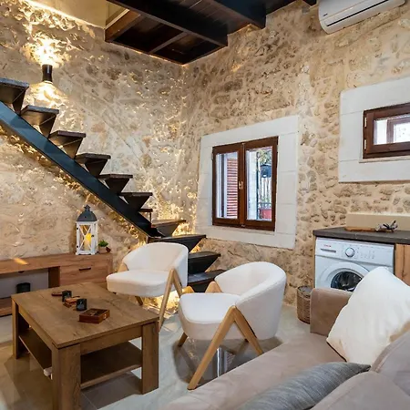 Cozy Maisonette In The Heart Of Old Town *