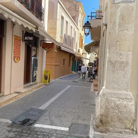 Cozy Maisonette In The Heart Of Old Town