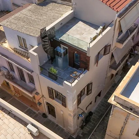 Cozy Maisonette In The Heart Of Old Town 度假居 *