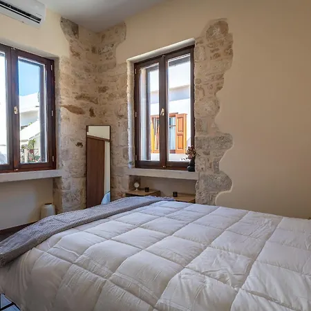 度假居 Cozy Maisonette In The Heart Of Old Town 罗希姆诺